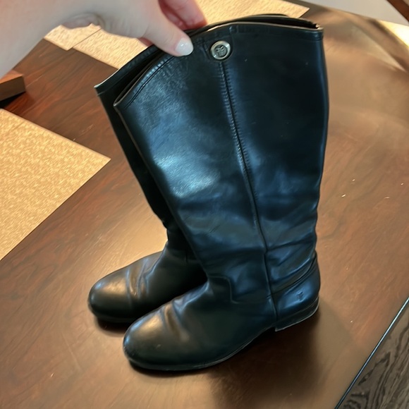 Frye Melissa button 2 boots size 8 lightly worn. Great condition. - Picture 5 of 5